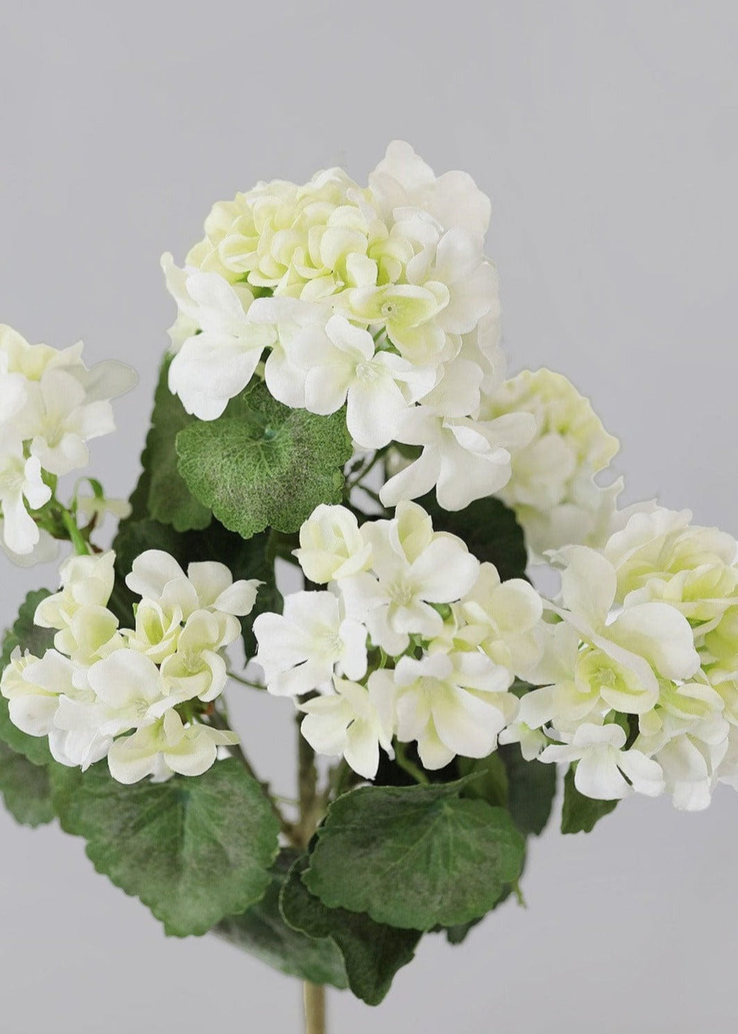 Outdoor Artificial Flowers | Water Resistant Outdoor Geranium Bush - 18"